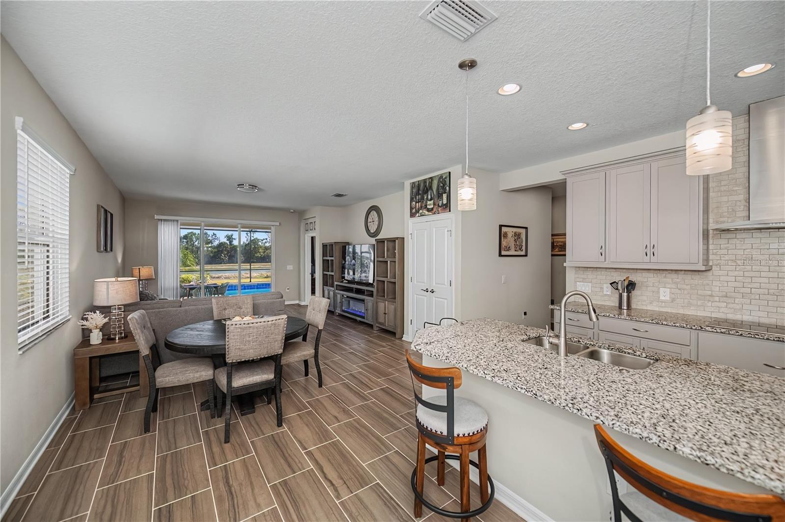 Image 7 of 71 For 19890 Montenero Way