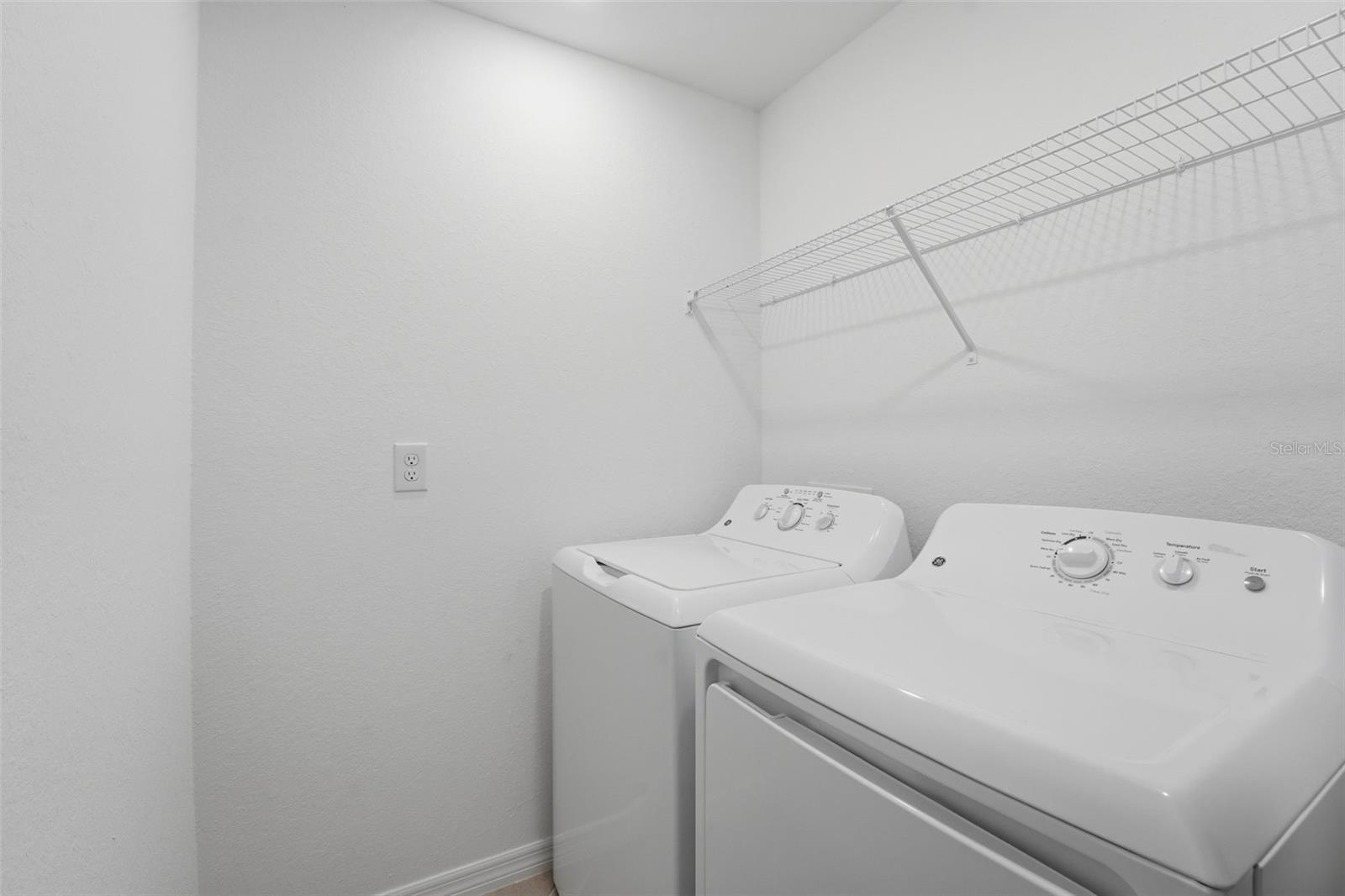 Image 25 of 53 For 12440 Wellen Golf Street 201