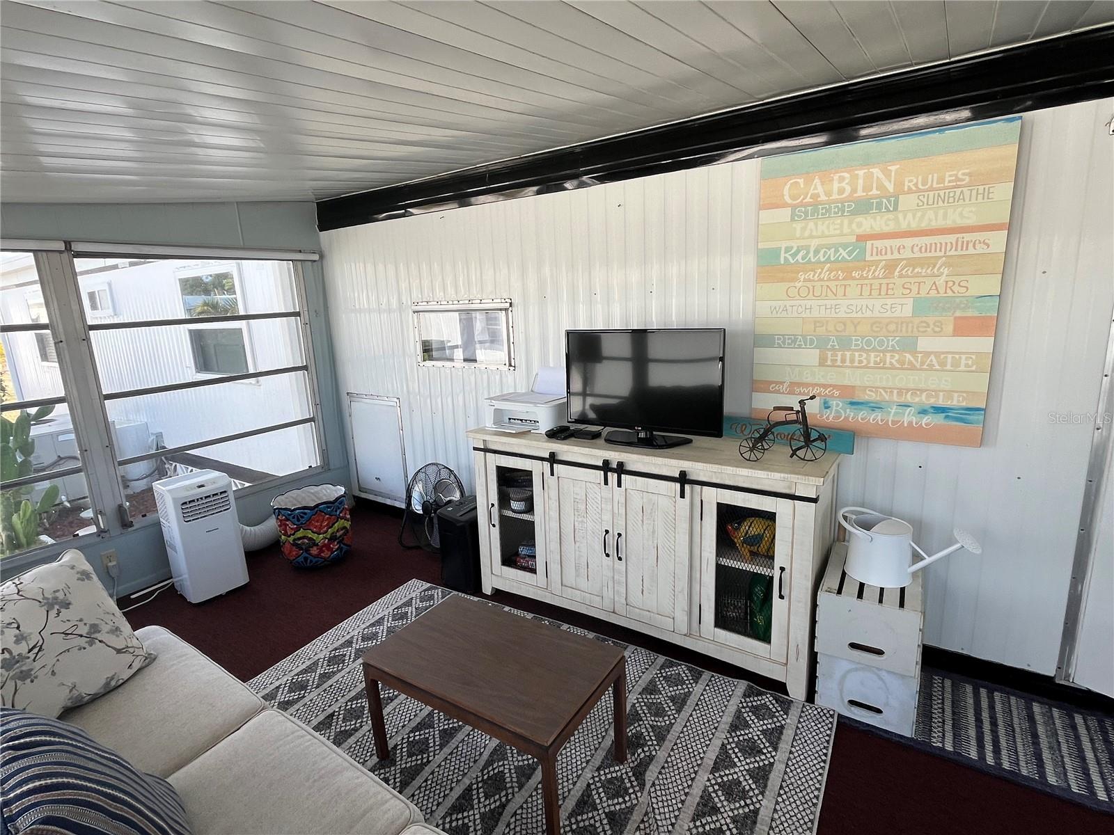 Image 29 of 31 For 612 Locarno Drive