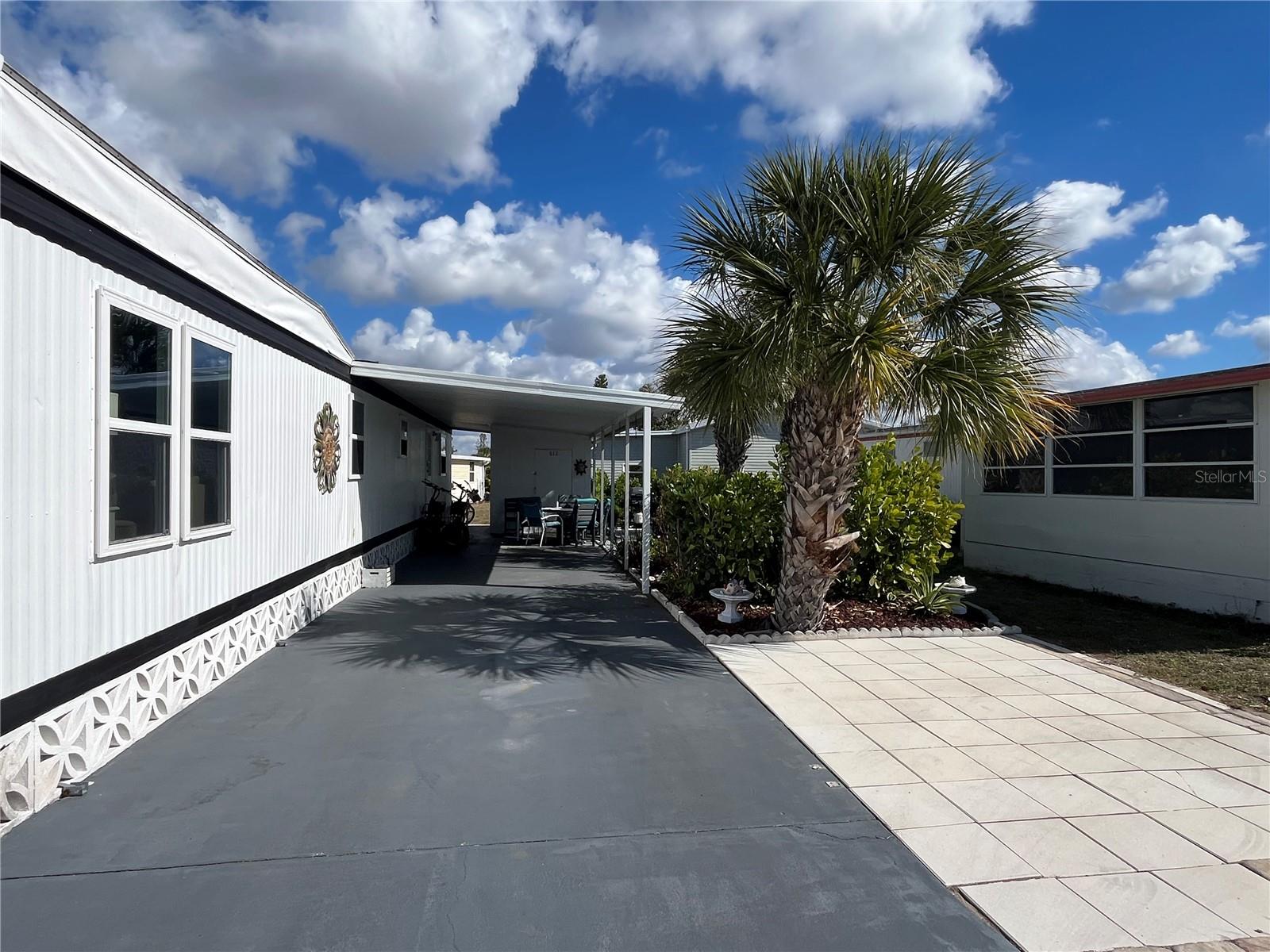 Image 4 of 31 For 612 Locarno Drive