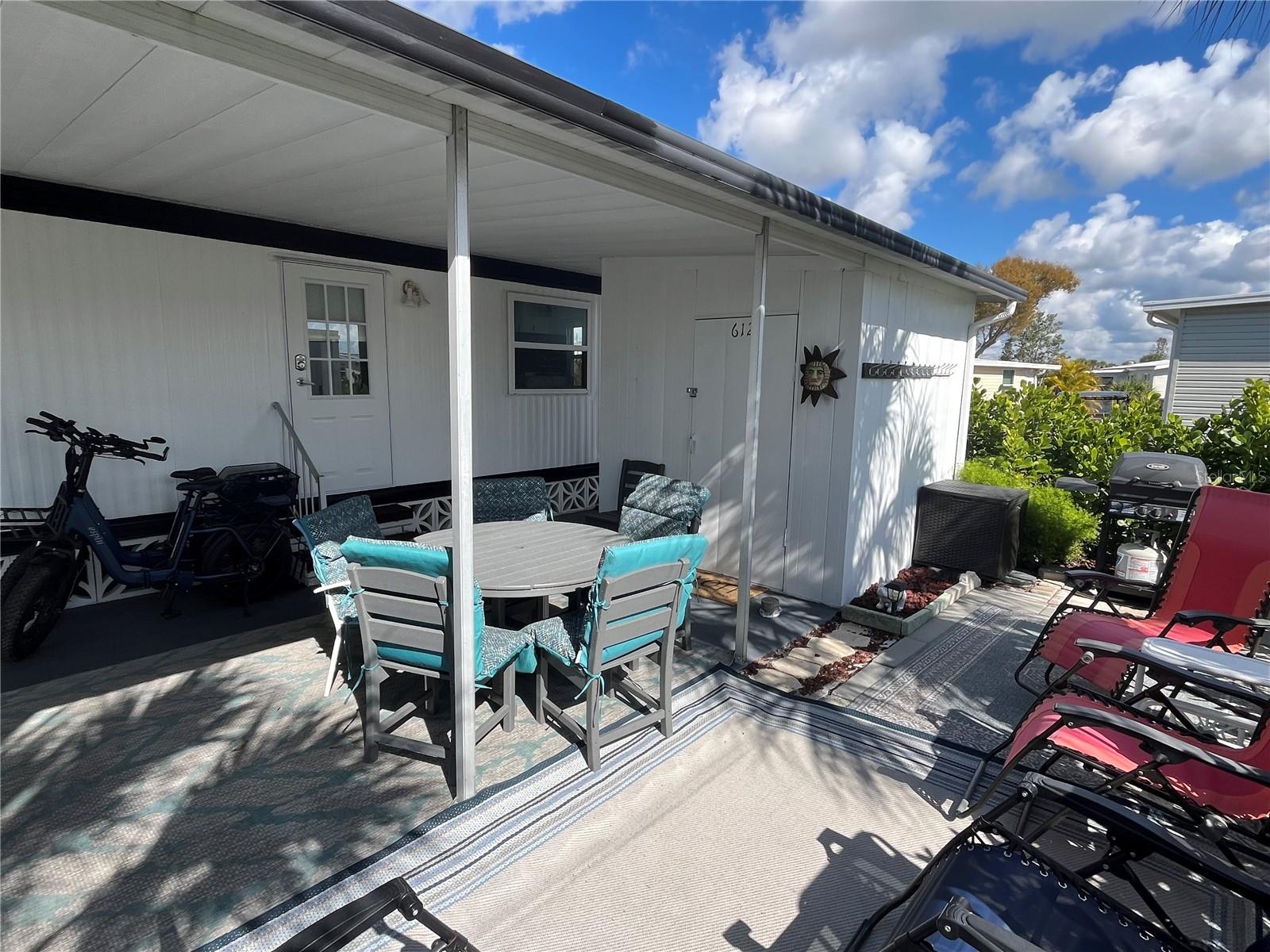 Image 6 of 31 For 612 Locarno Drive