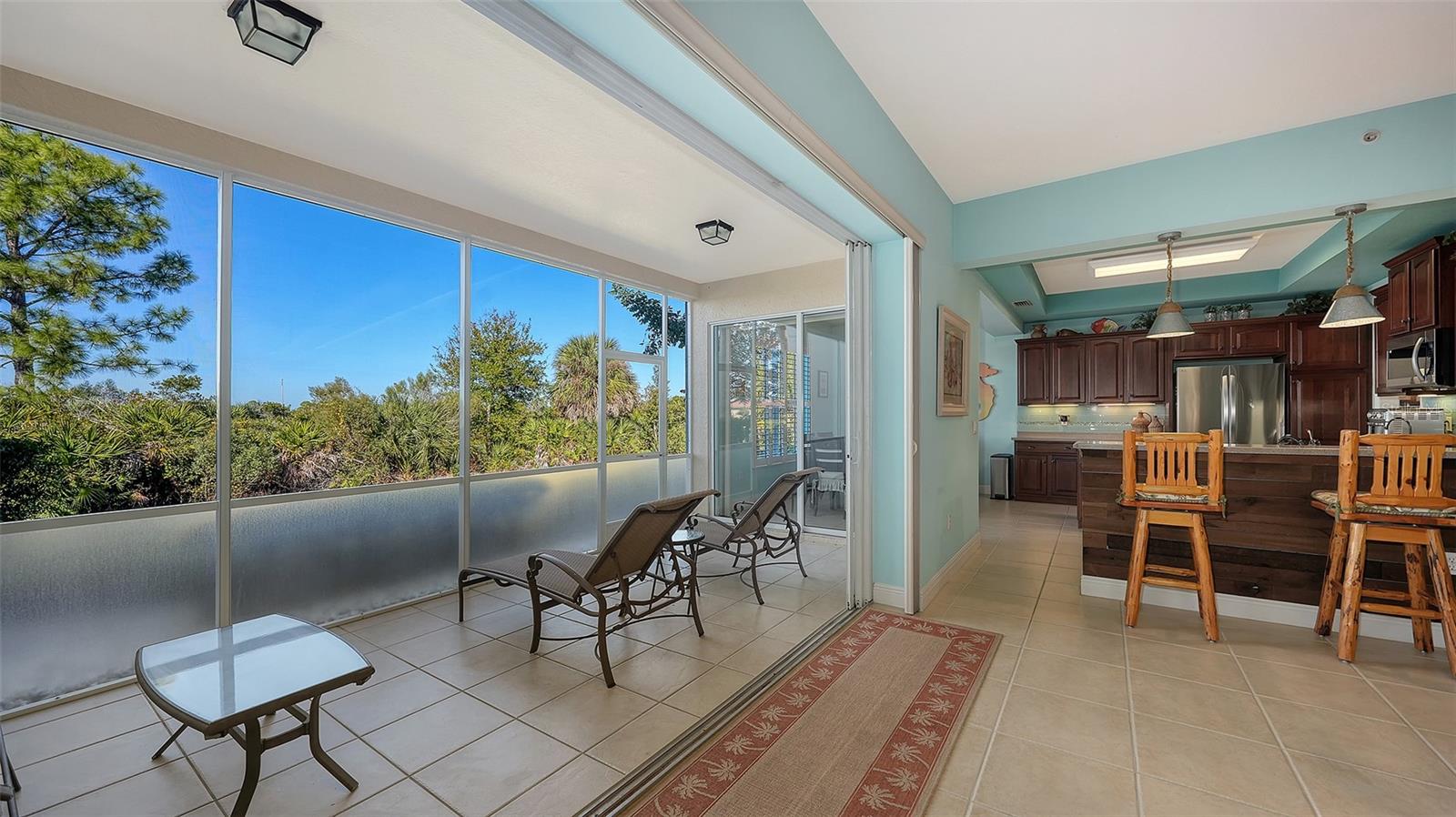 Image 21 of 47 For 23217 Banbury Way 23217