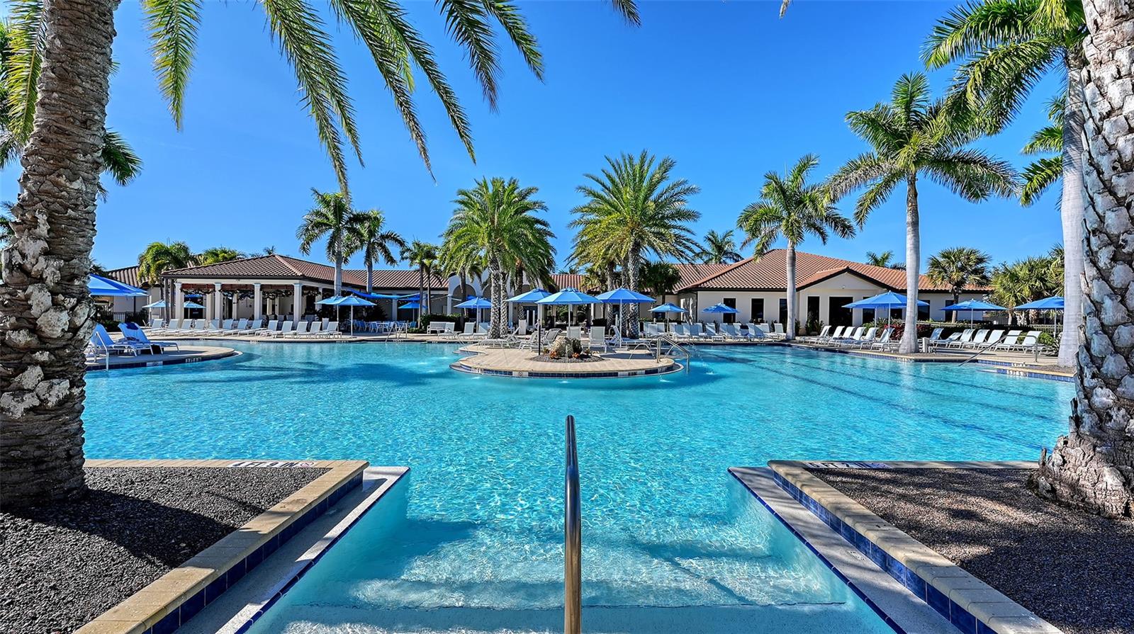 Image 37 of 47 For 23217 Banbury Way 23217