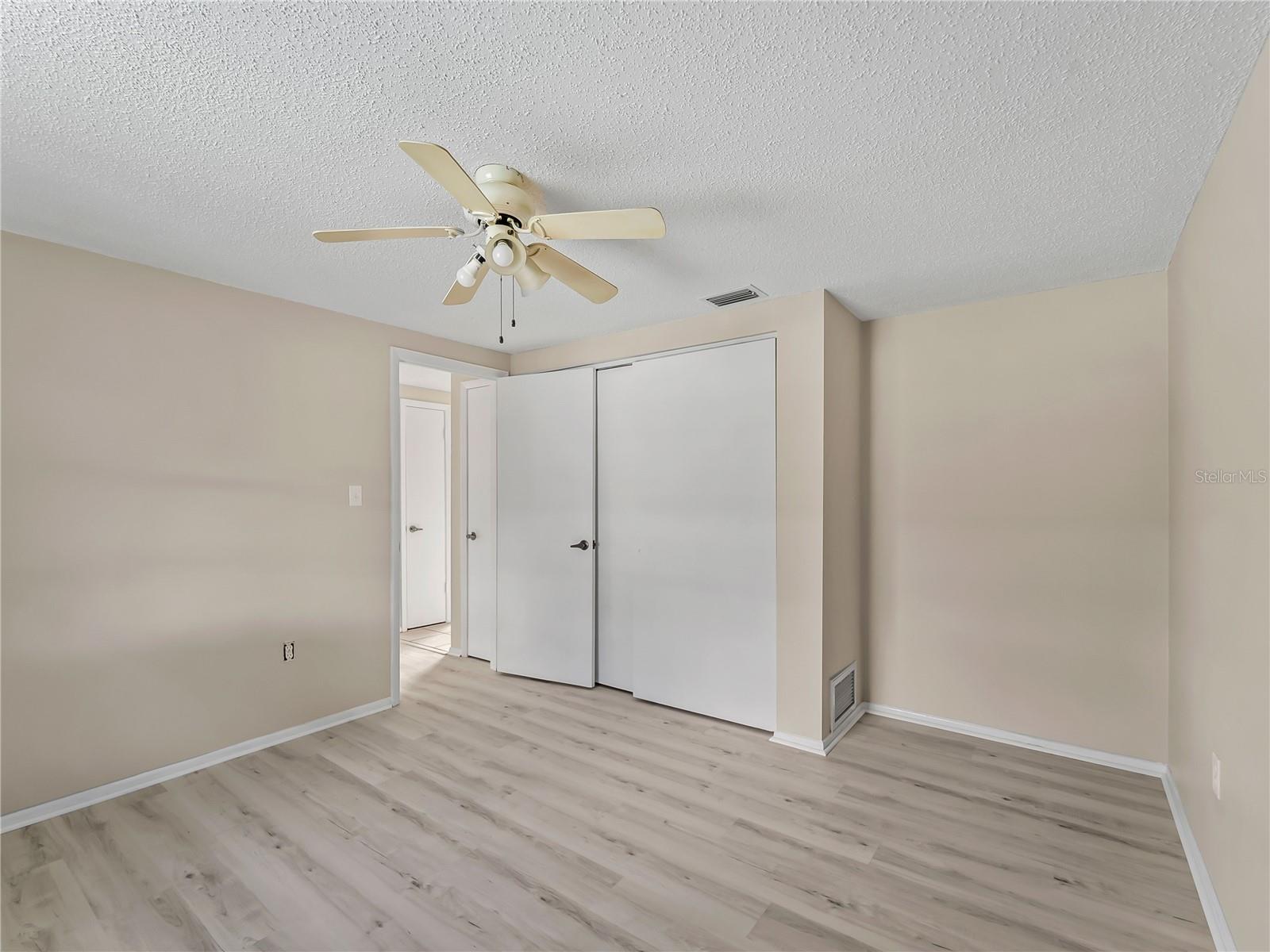 Image 18 of 40 For 810 Texas Street