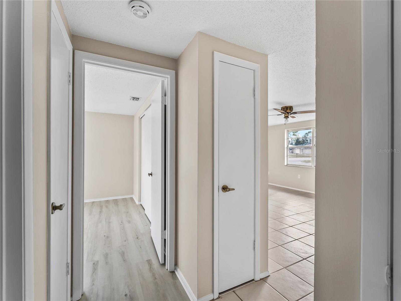 Image 23 of 40 For 810 Texas Street