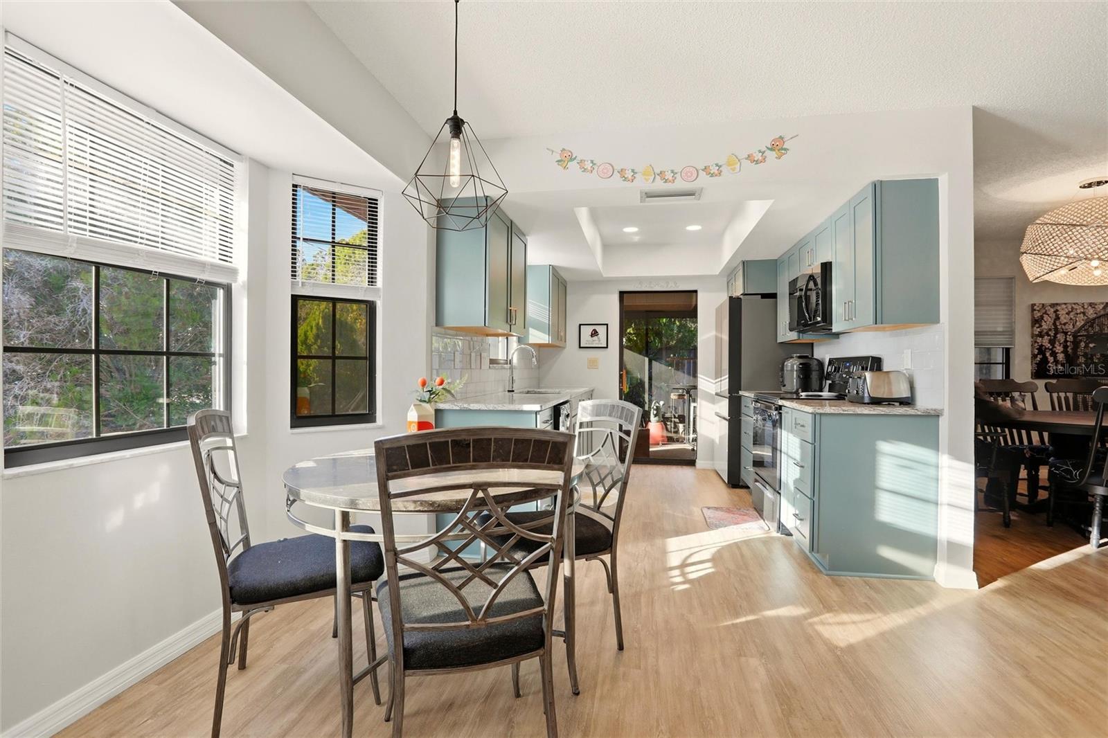 Image 10 of 33 For 336 Gulf Breeze Boulevard