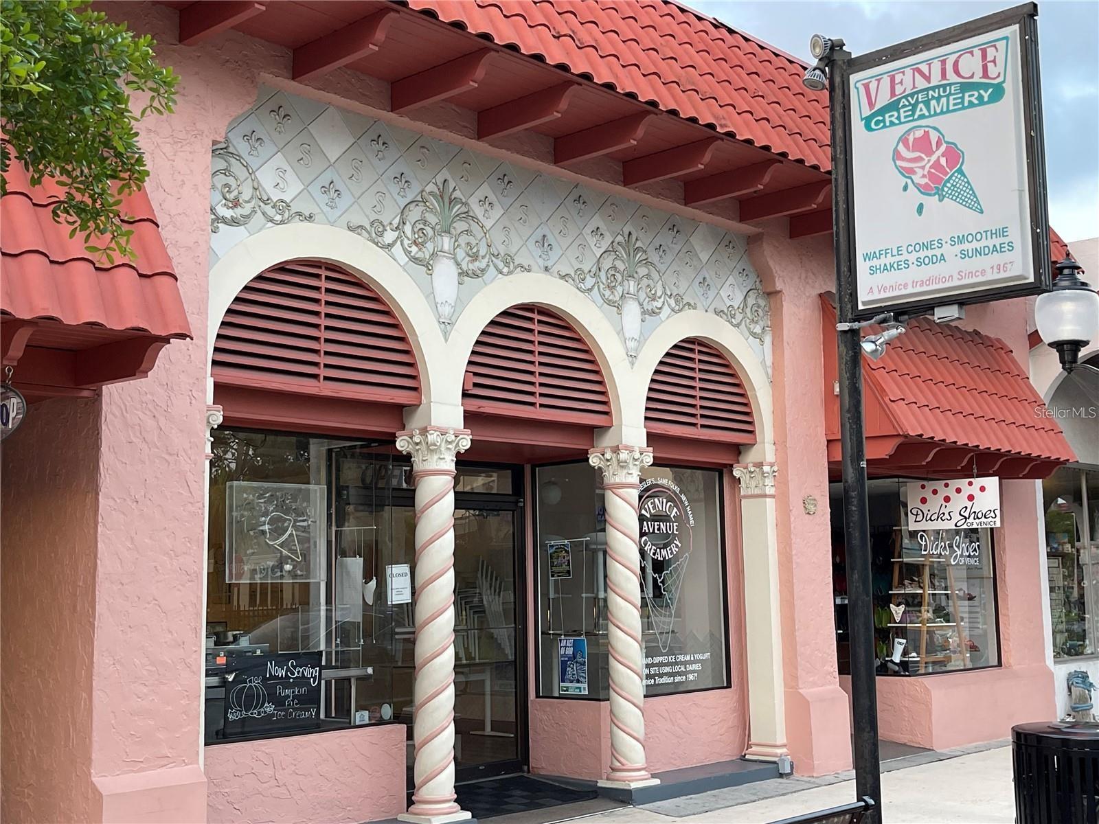 Image 58 of 63 For 4024 Landor Court