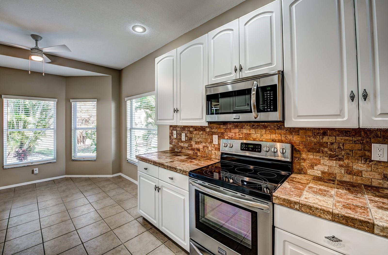 Image 9 of 63 For 4024 Landor Court