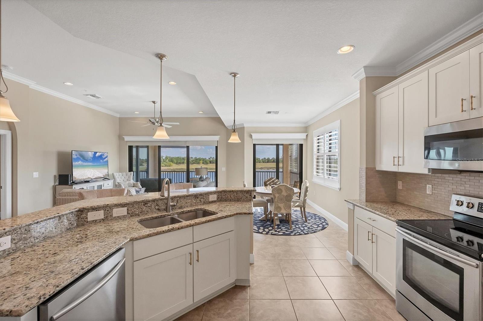 Image 11 of 70 For 23572 Awabuki Drive 202