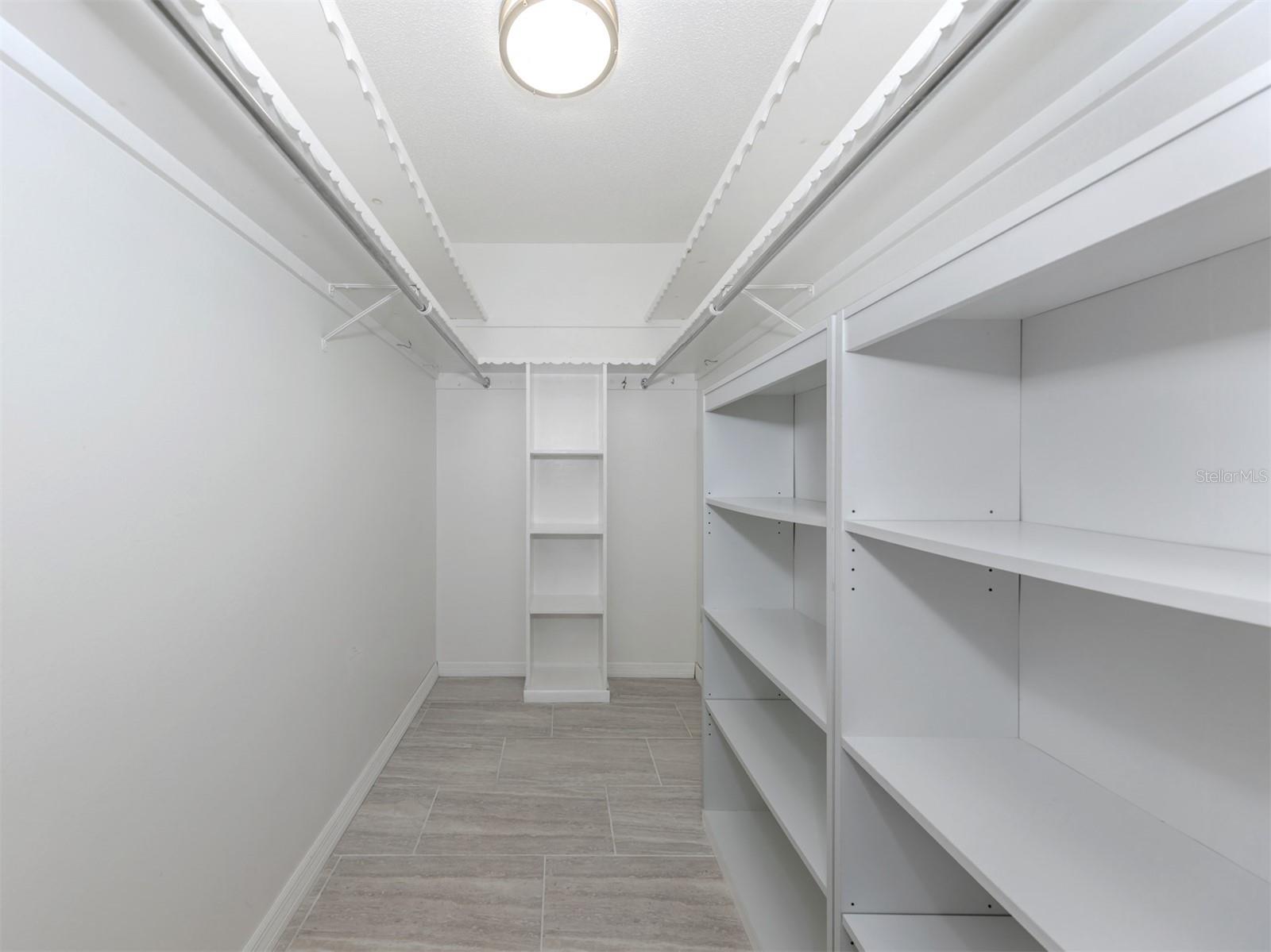 Image 23 of 42 For 2359 Bal Harbour Drive