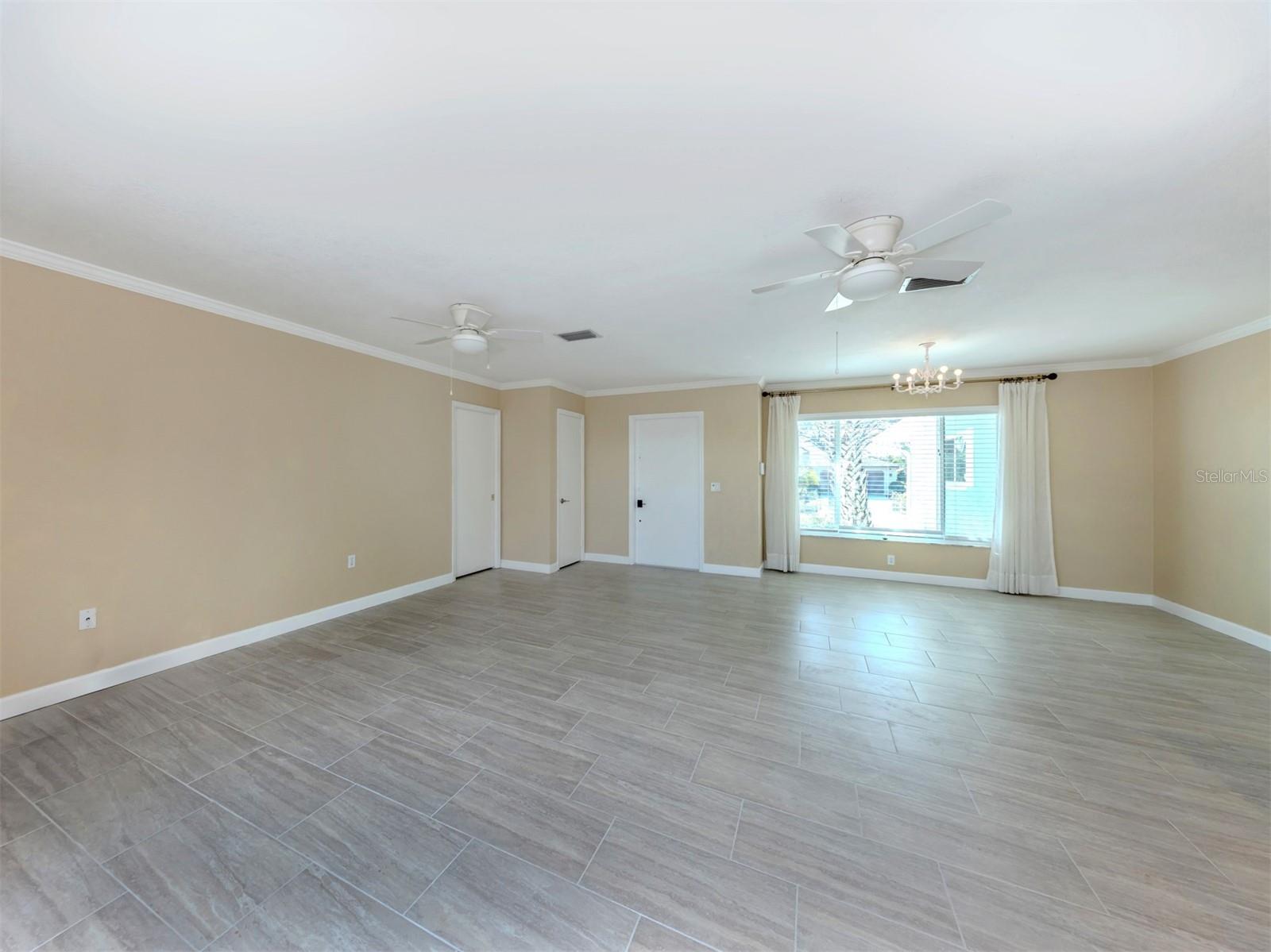 Image 9 of 42 For 2359 Bal Harbour Drive