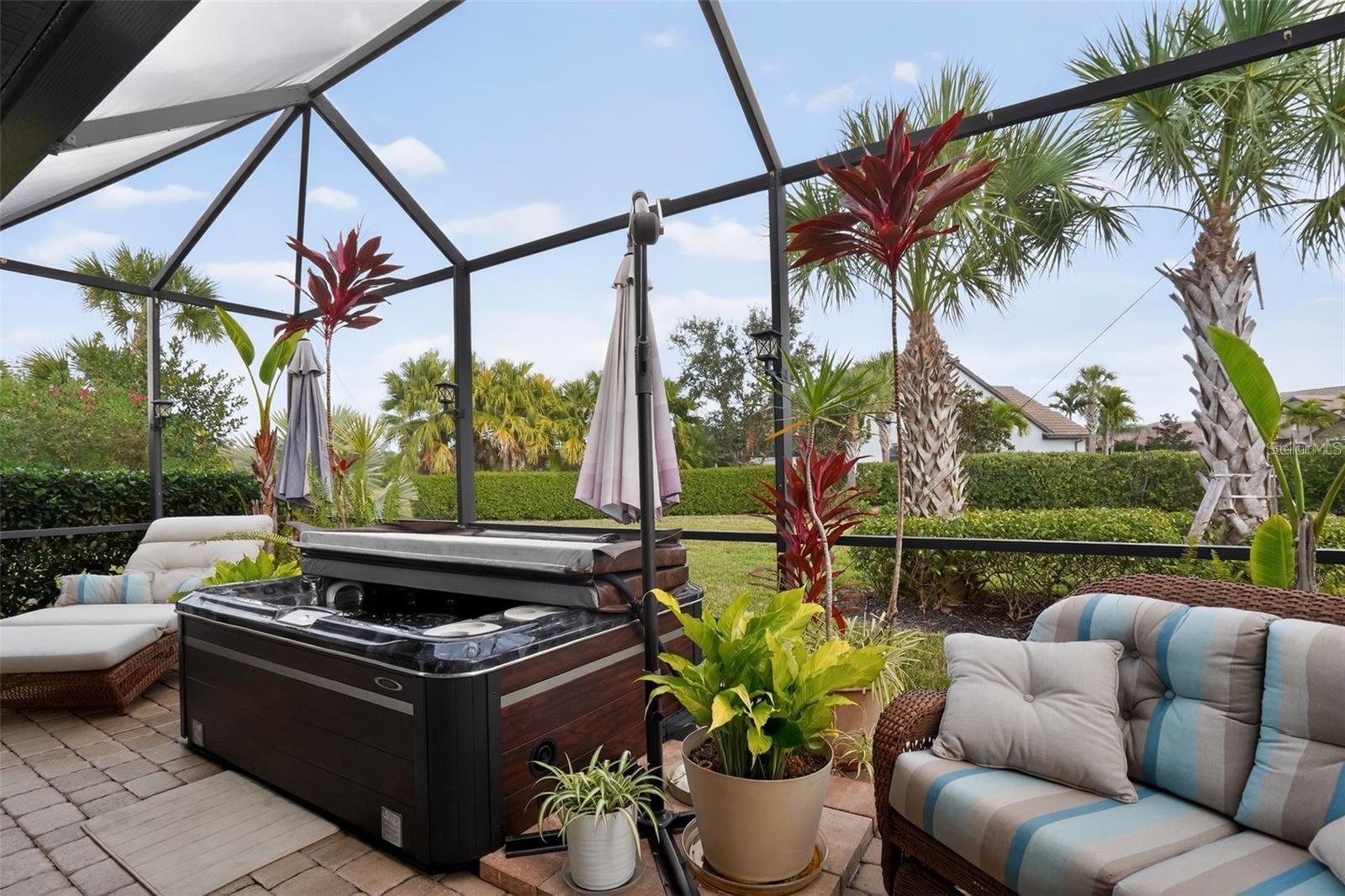 Image 10 of 37 For 11233 Sandhill Preserve Drive