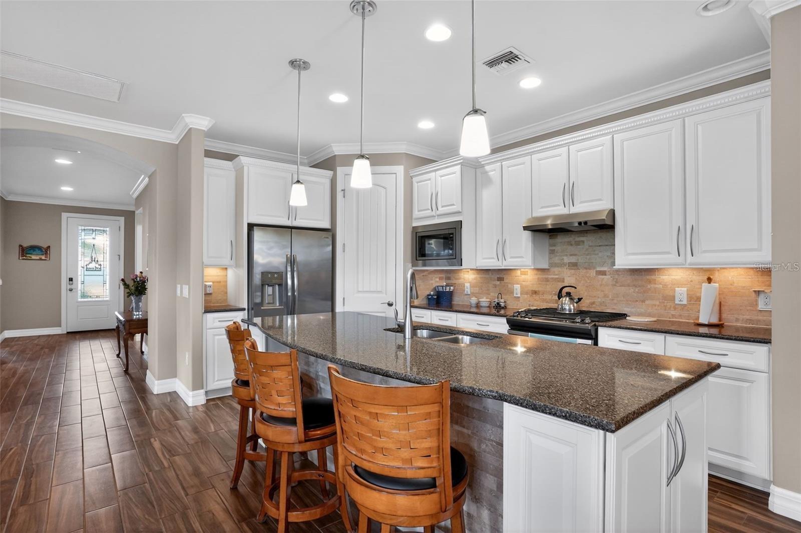 Image 18 of 37 For 11233 Sandhill Preserve Drive