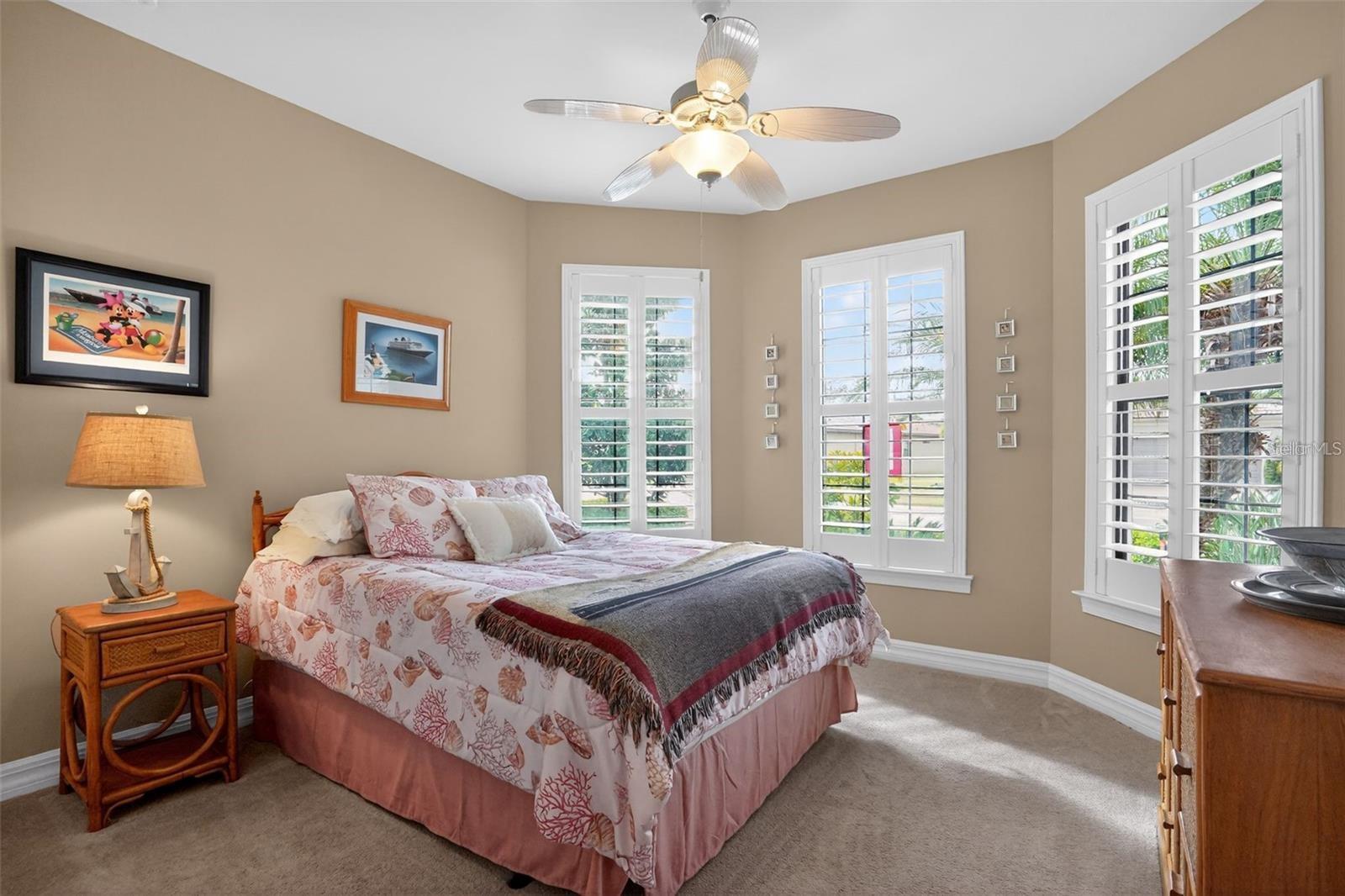 Image 31 of 37 For 11233 Sandhill Preserve Drive