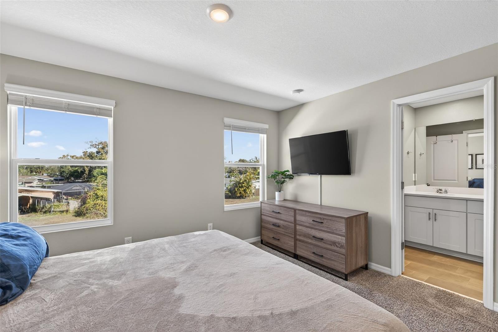 Image 19 of 58 For 5824 Ocean Isle Drive