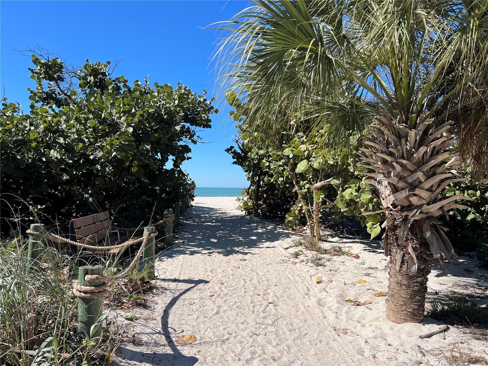 Image 42 of 58 For 5824 Ocean Isle Drive