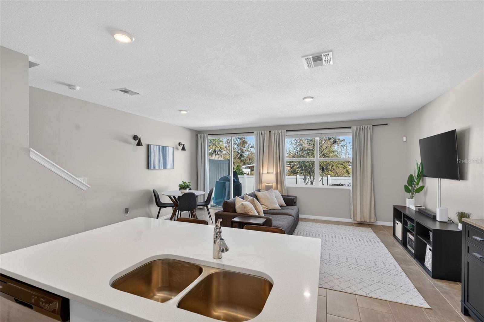 Image 8 of 58 For 5824 Ocean Isle Drive