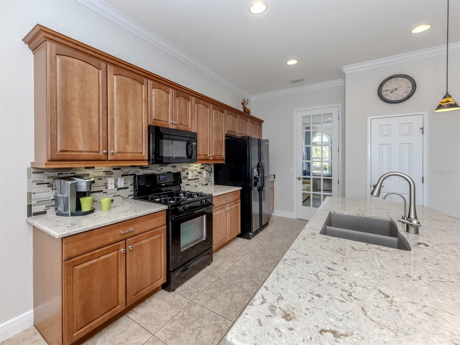 Image 13 of 60 For 161 Palazzo Court