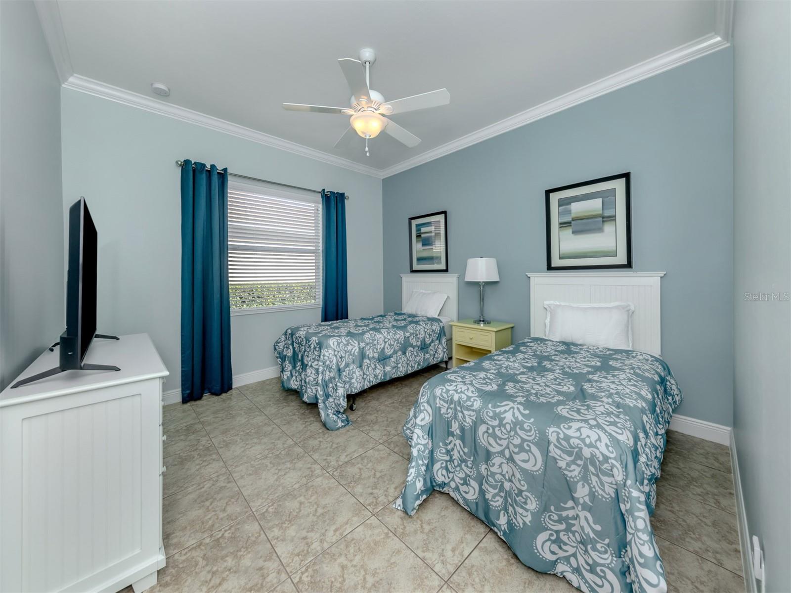 Image 21 of 60 For 161 Palazzo Court