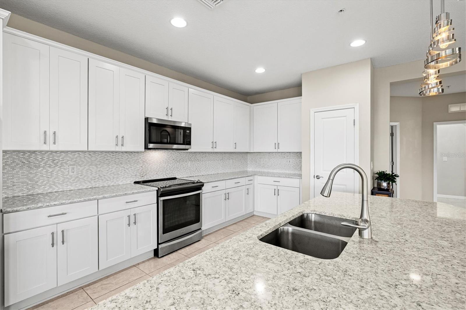 Image 13 of 88 For 23516 Awabuki Drive 201