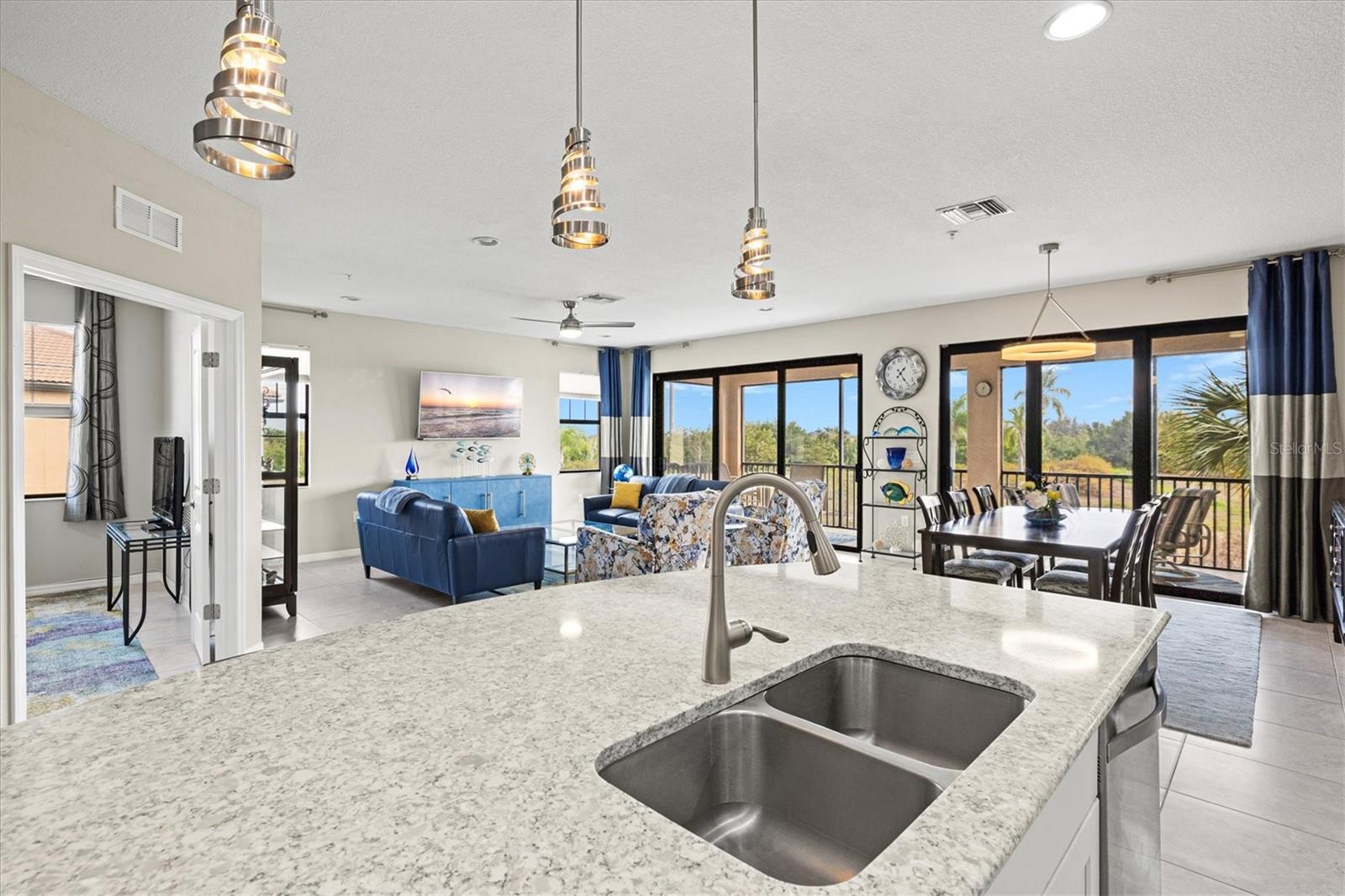 Image 16 of 88 For 23516 Awabuki Drive 201