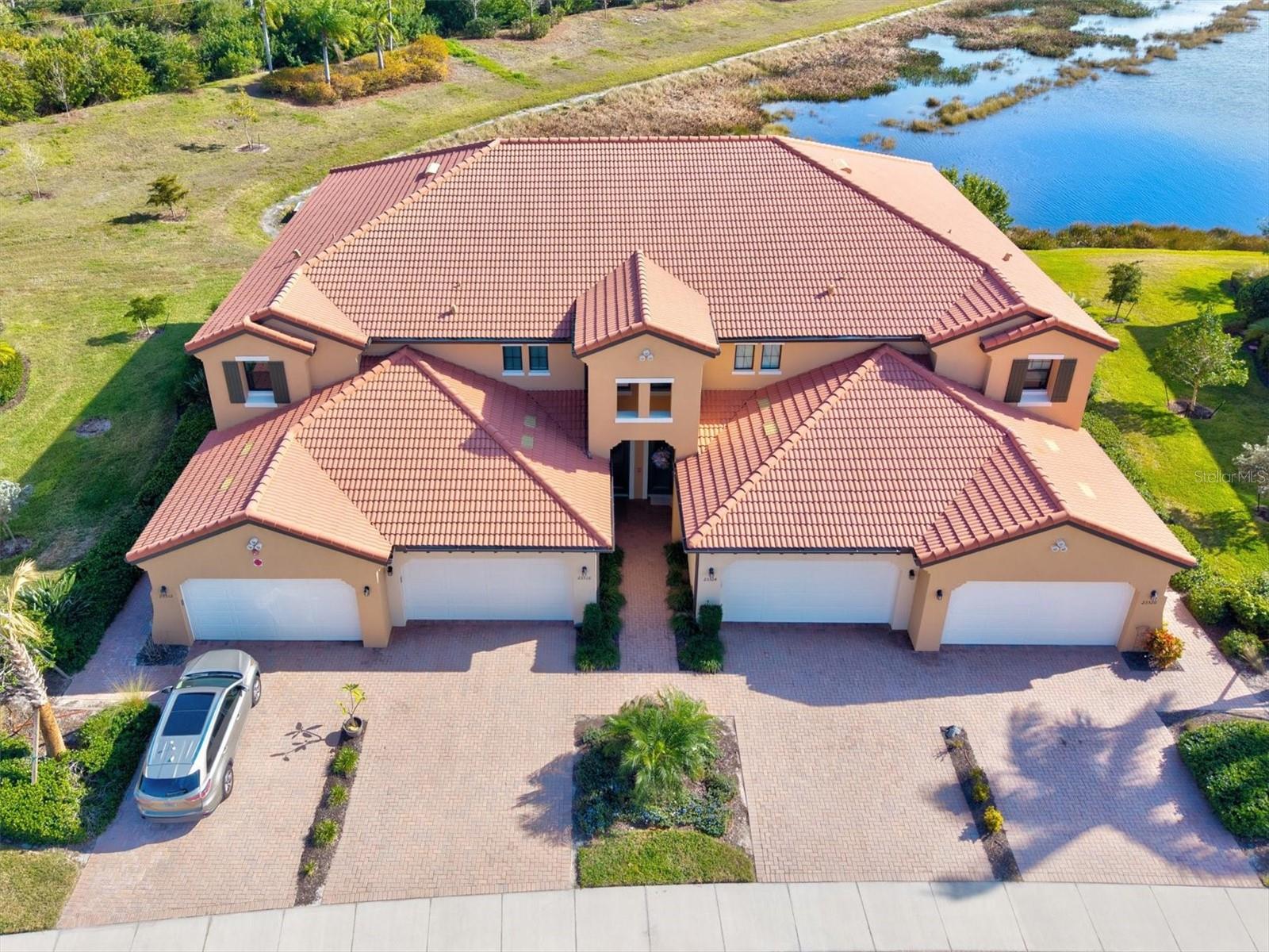 Image 5 of 88 For 23516 Awabuki Drive 201