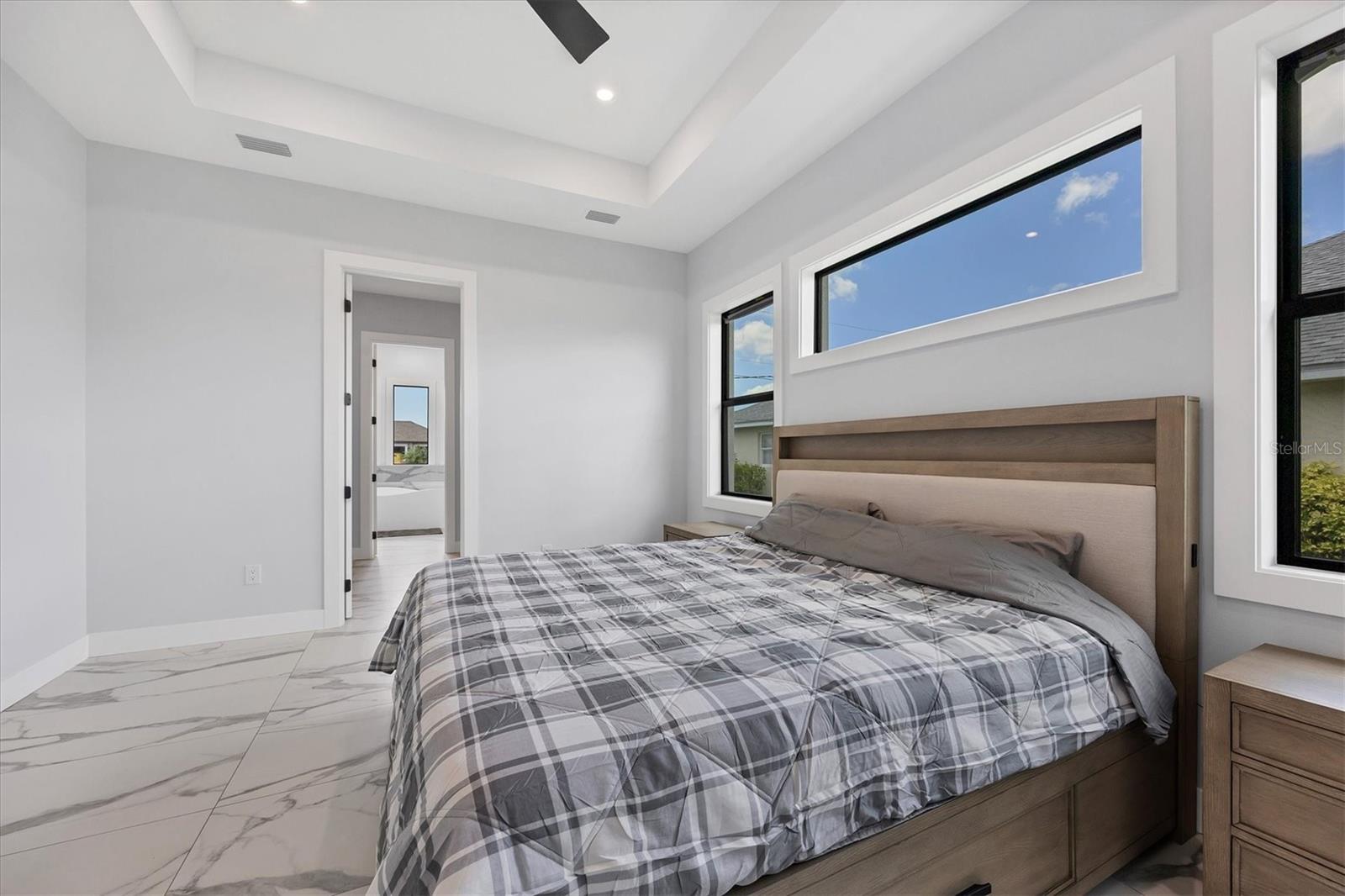 Image 23 of 56 For 177 Medalist Road