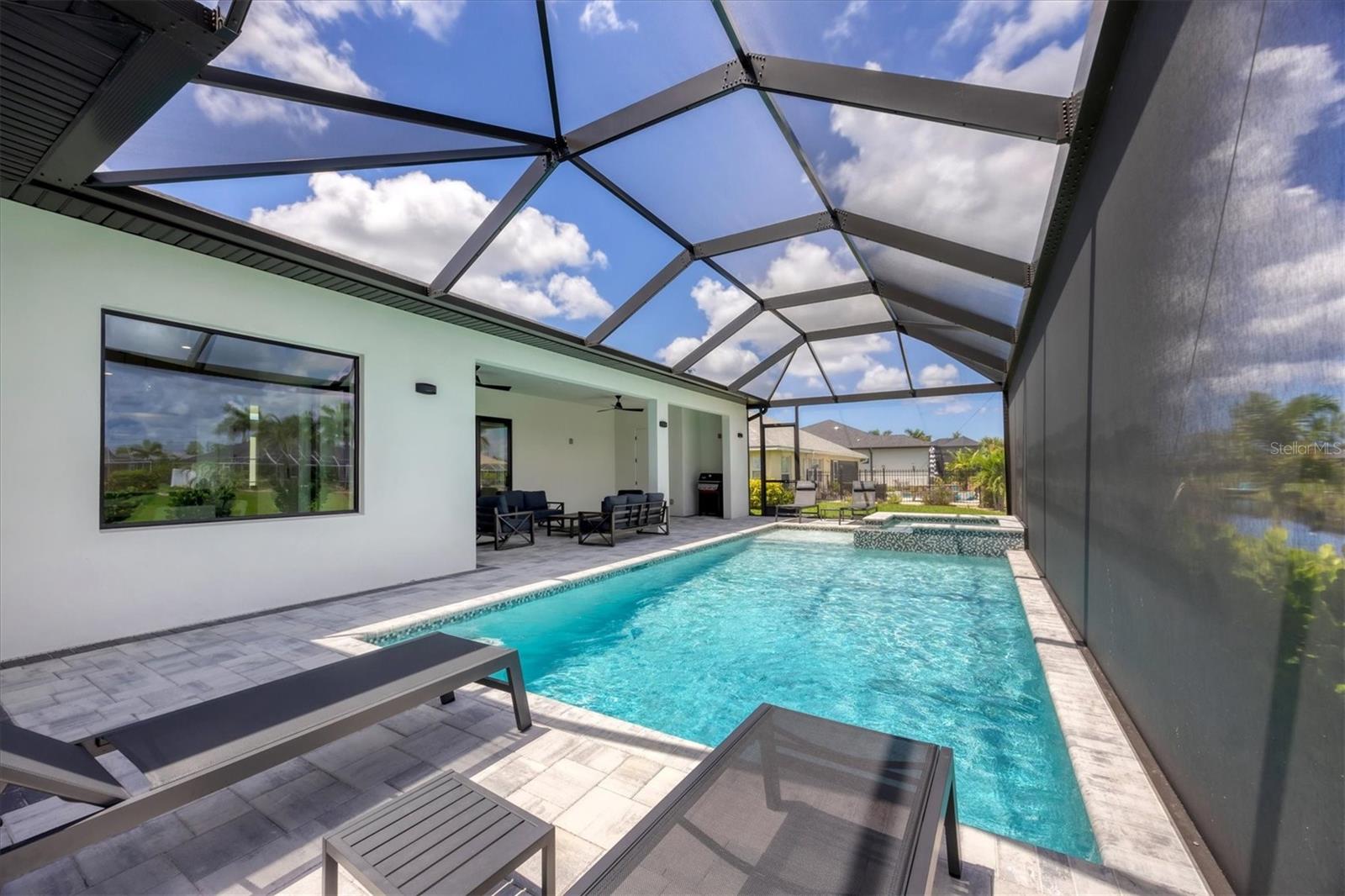 Image 37 of 56 For 177 Medalist Road