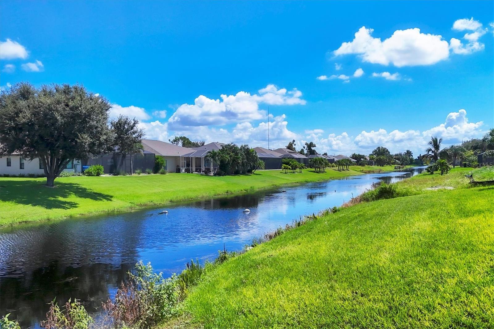 Image 41 of 56 For 177 Medalist Road