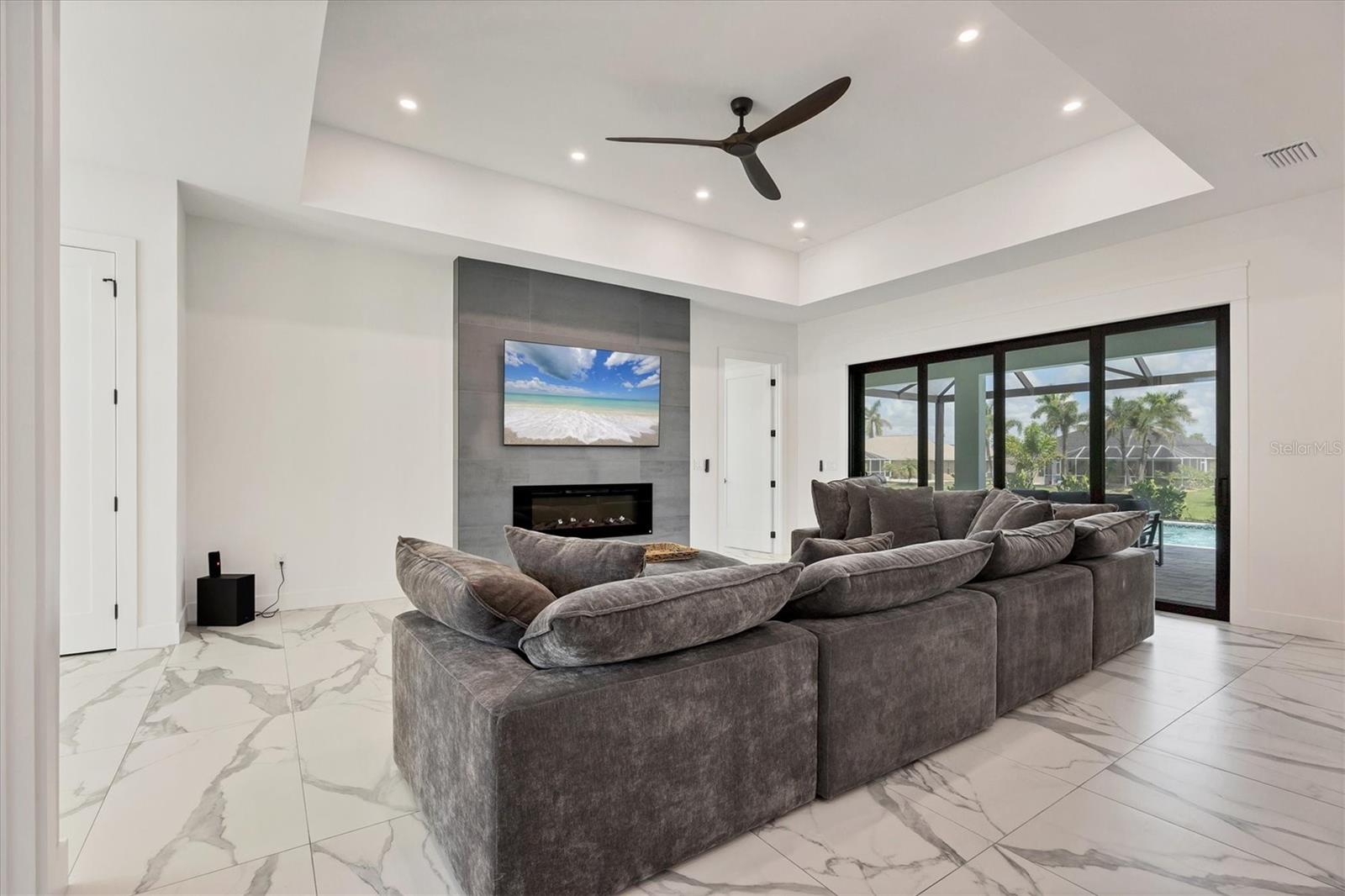 Image 9 of 56 For 177 Medalist Road