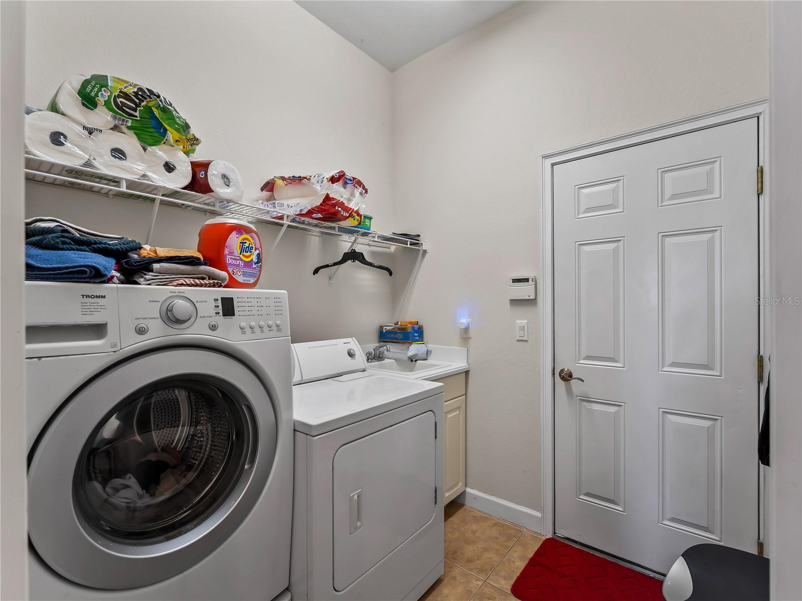 Image 40 of 48 For 274 Montelluna Drive