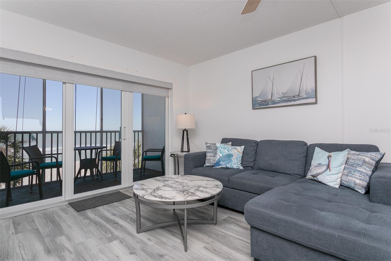 Image 26 of 43 For 633 Alhambra Road 305