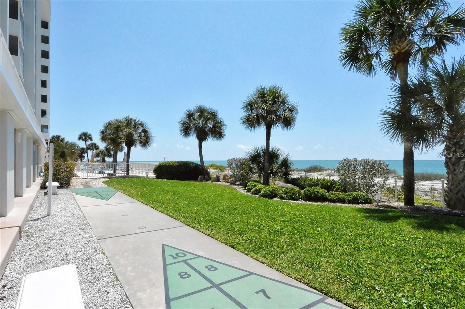 Image 7 of 43 For 633 Alhambra Road 305