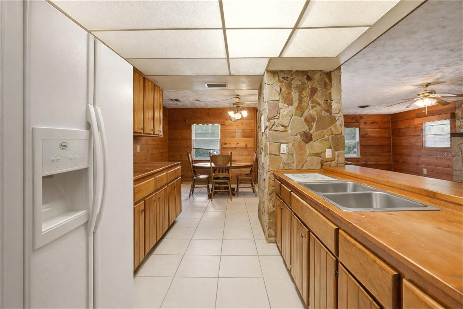 Image 10 of 28 For 901 Edgemoor Avenue