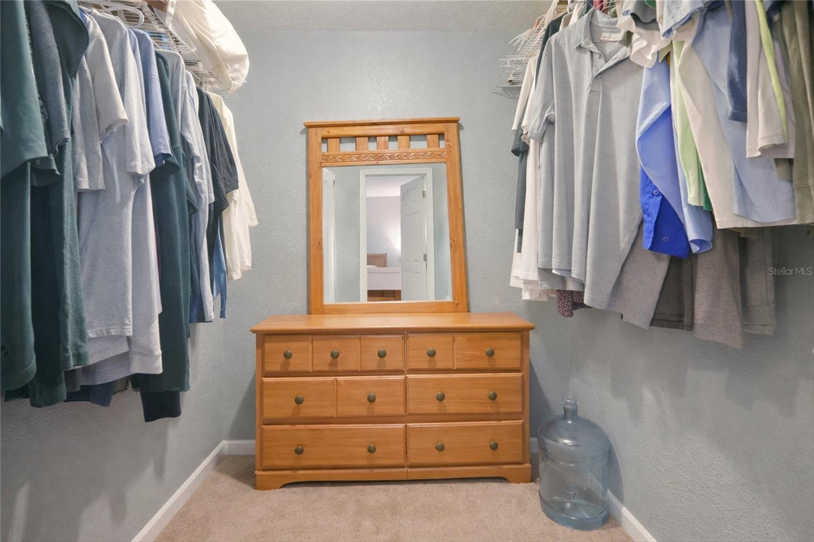 Image 18 of 28 For 901 Edgemoor Avenue