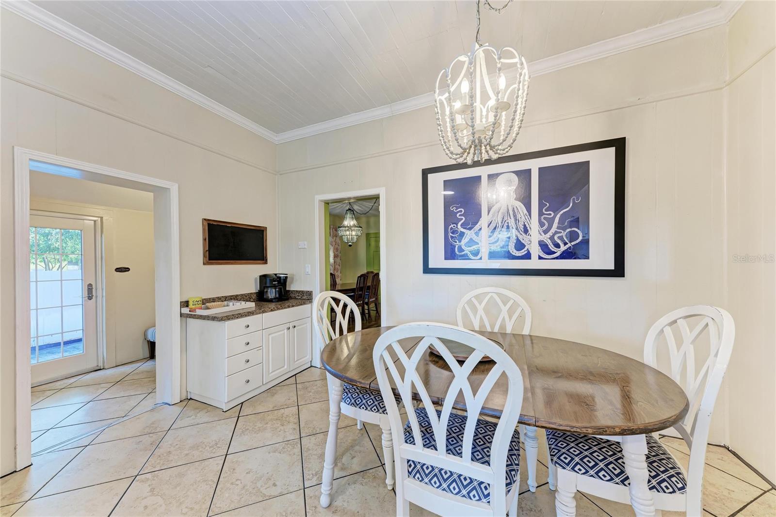 Image 30 of 100 For 1315 15th Avenue W