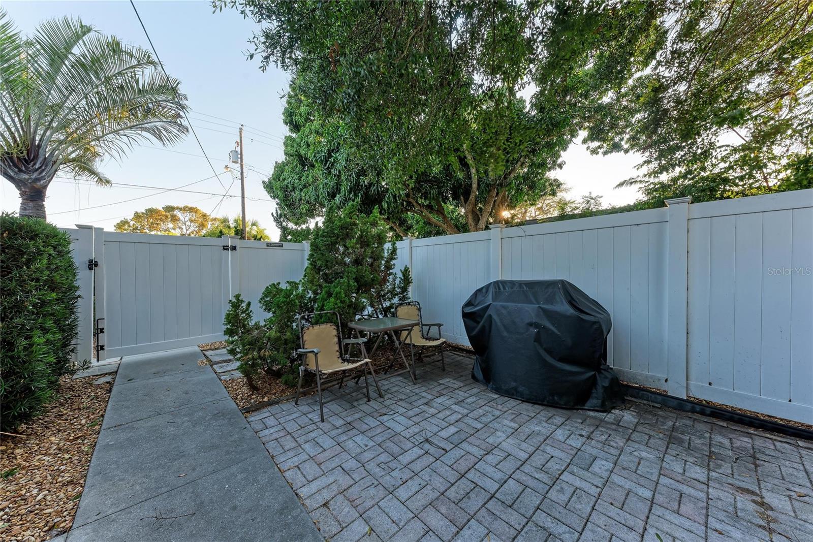 Image 58 of 100 For 1315 15th Avenue W