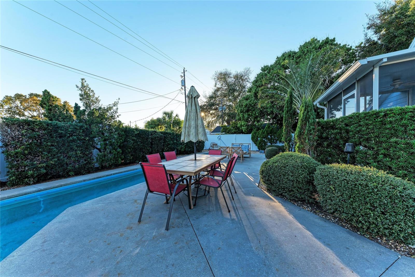 Image 63 of 100 For 1315 15th Avenue W