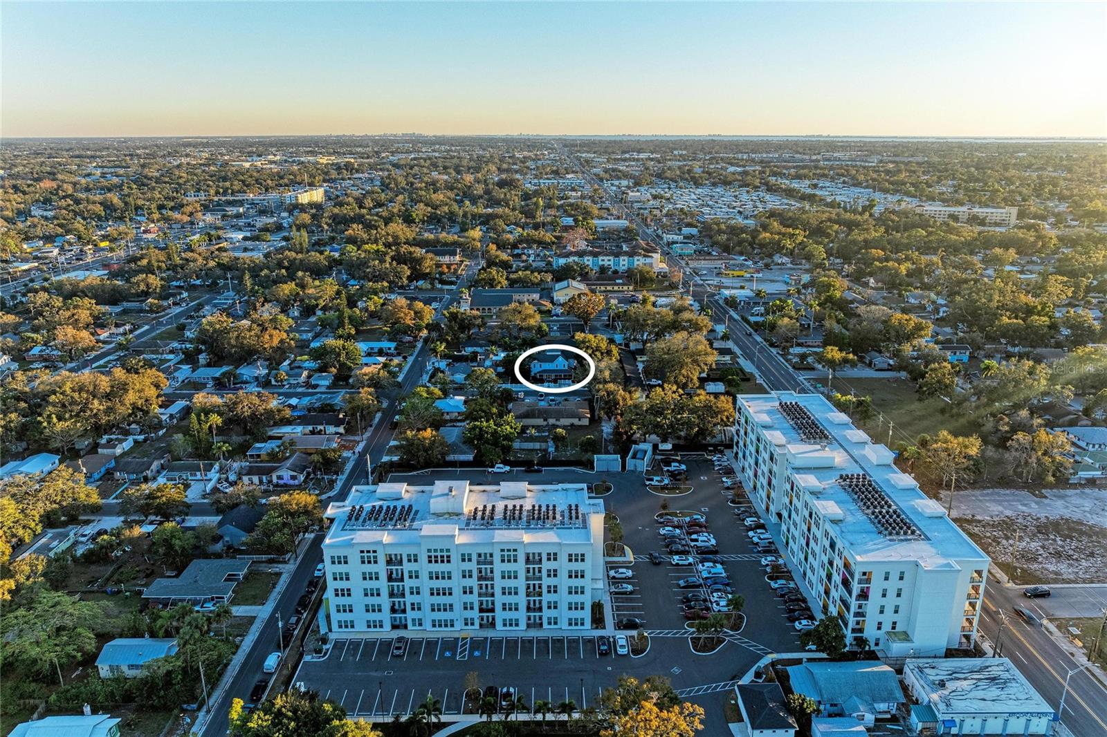 Image 8 of 100 For 1315 15th Avenue W