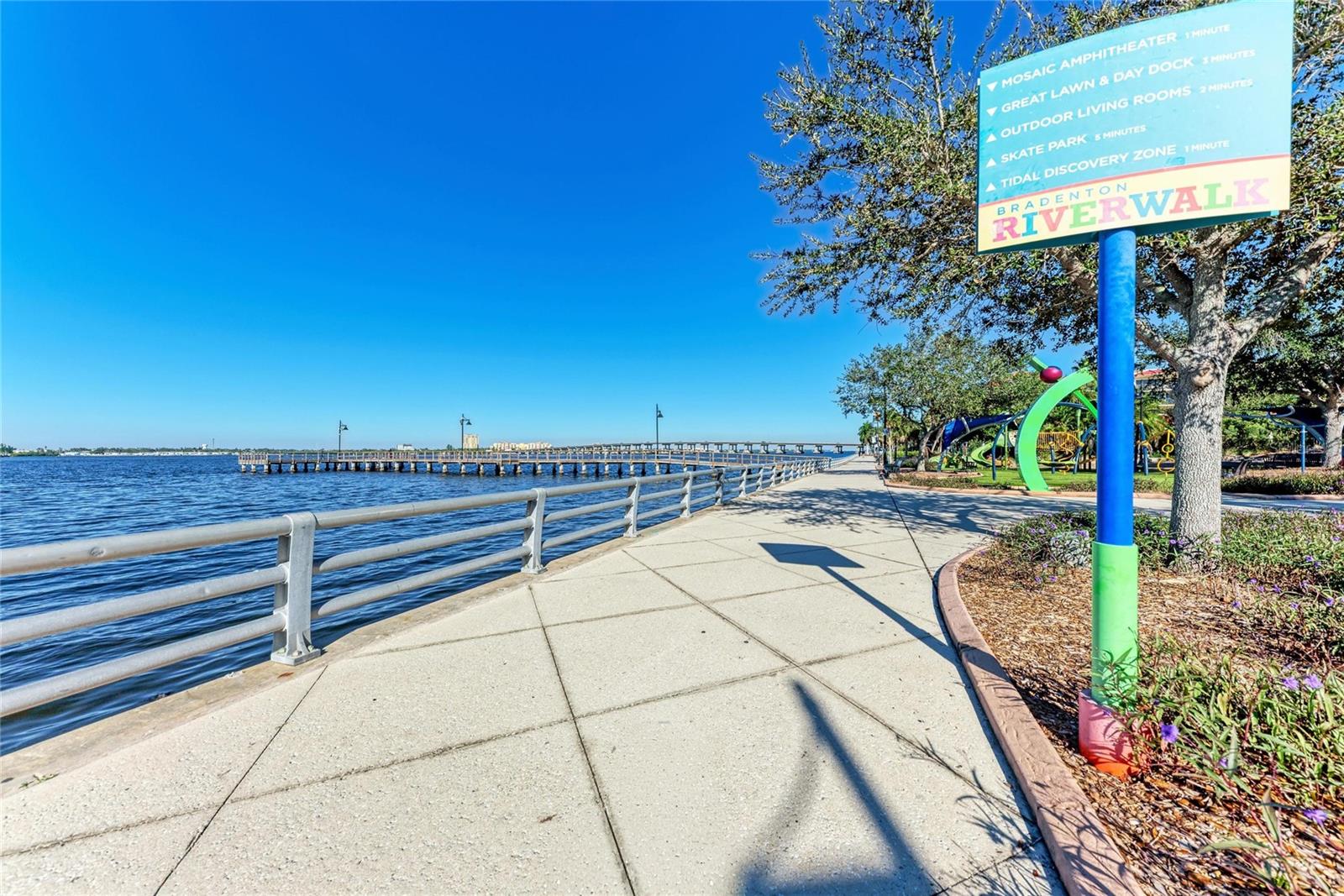 Image 88 of 100 For 1315 15th Avenue W