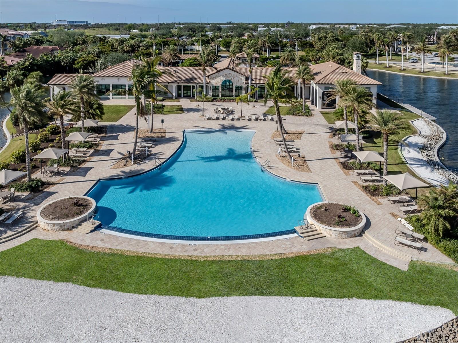 Image 34 of 60 For 244 Maraviya Boulevard