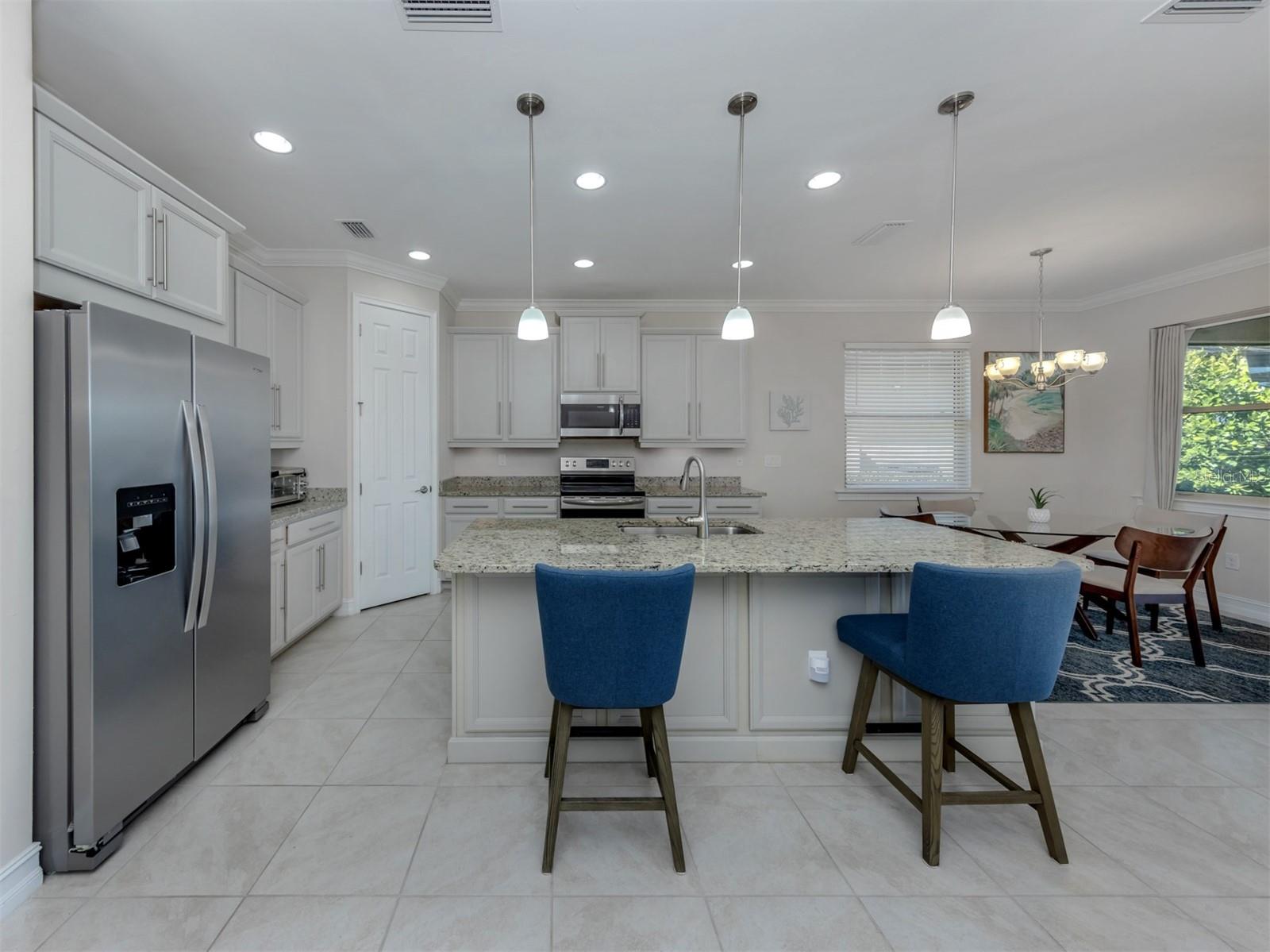 Image 8 of 60 For 244 Maraviya Boulevard