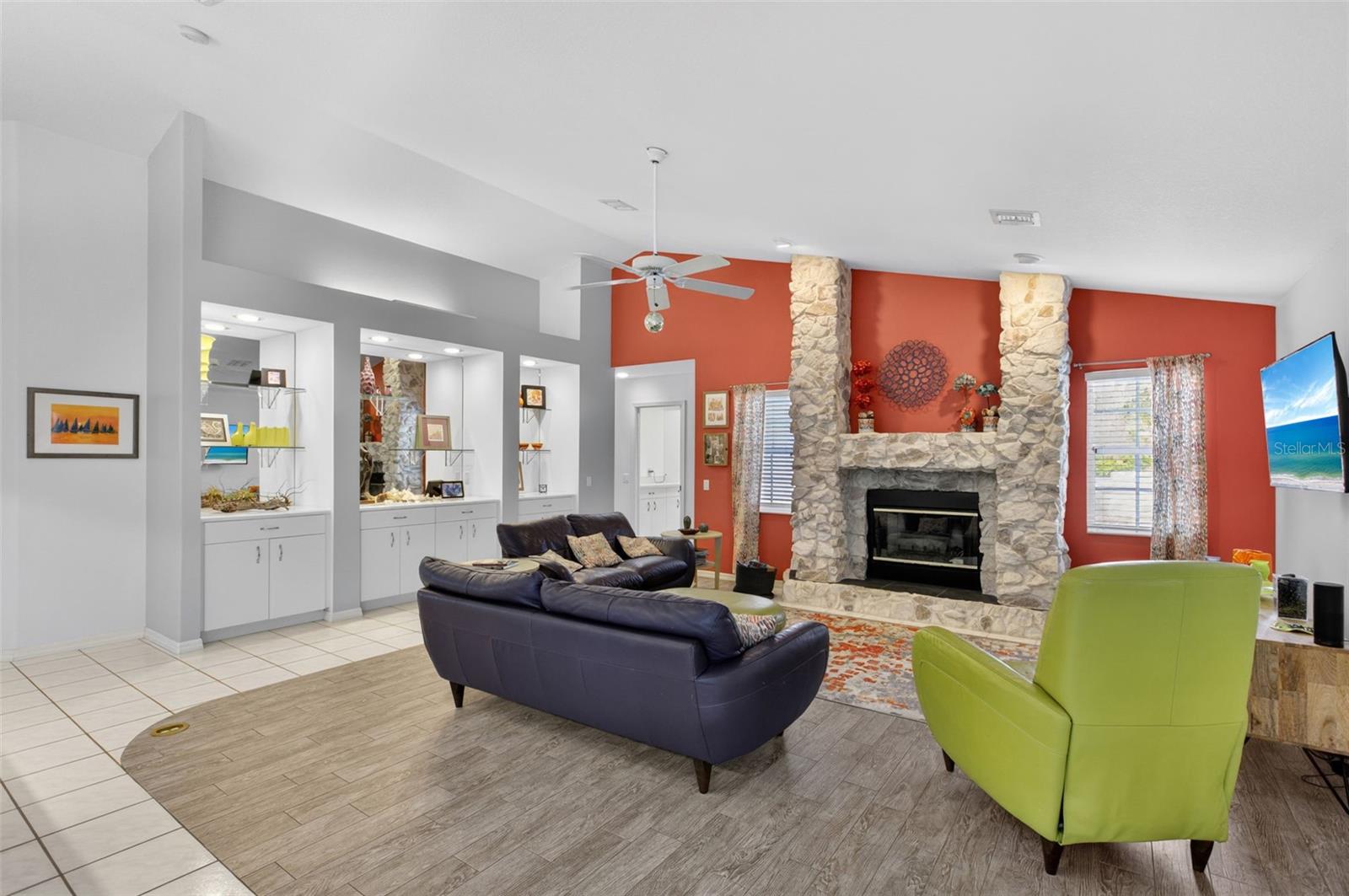 Image 18 of 73 For 2321 Manasota Beach Road