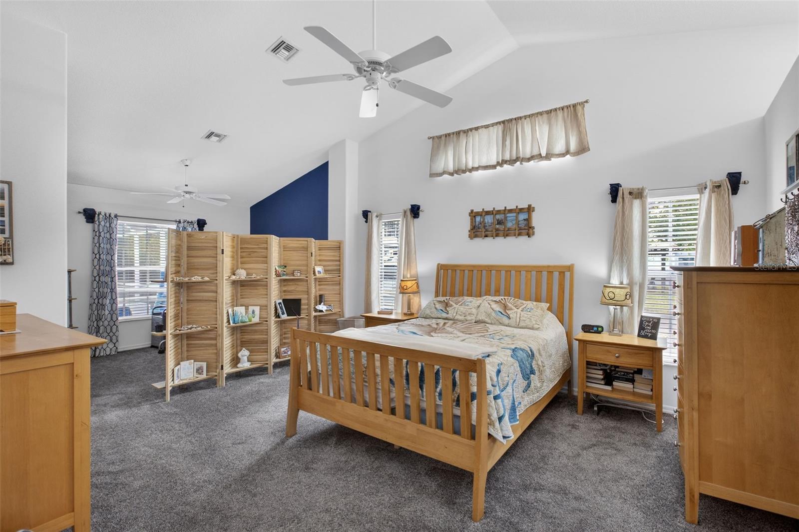 Image 25 of 73 For 2321 Manasota Beach Road