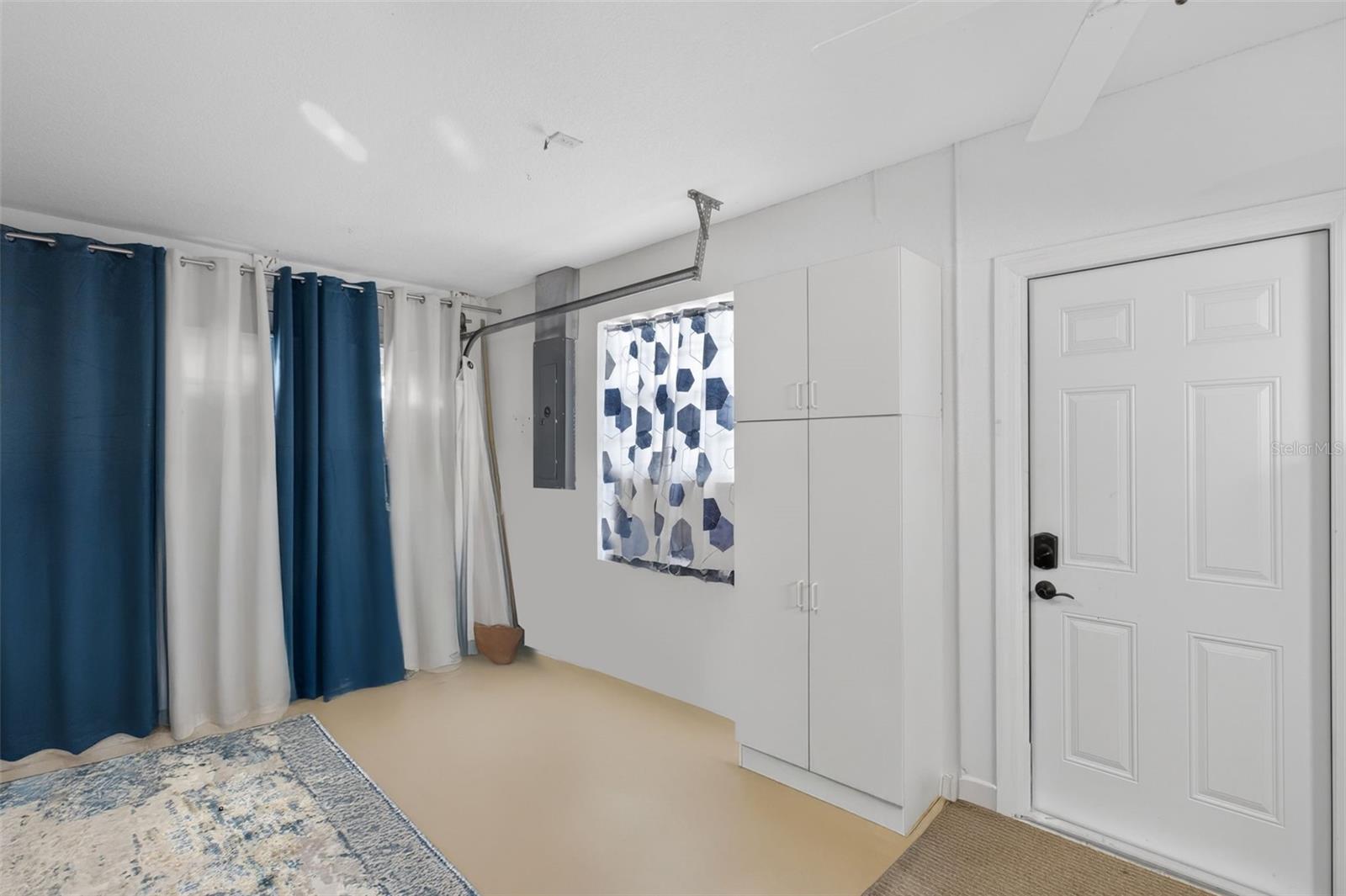 Image 41 of 73 For 2321 Manasota Beach Road