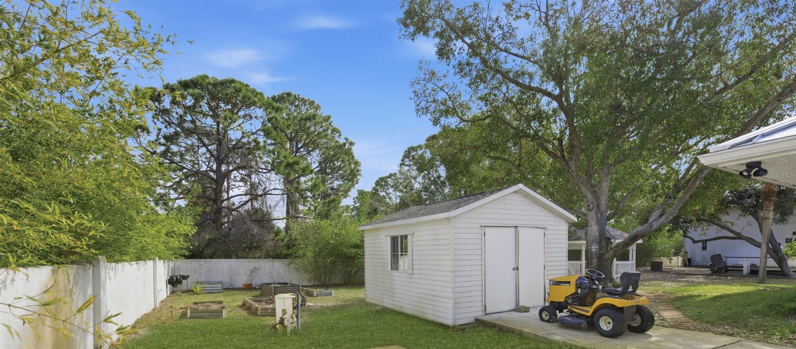 Image 53 of 73 For 2321 Manasota Beach Road