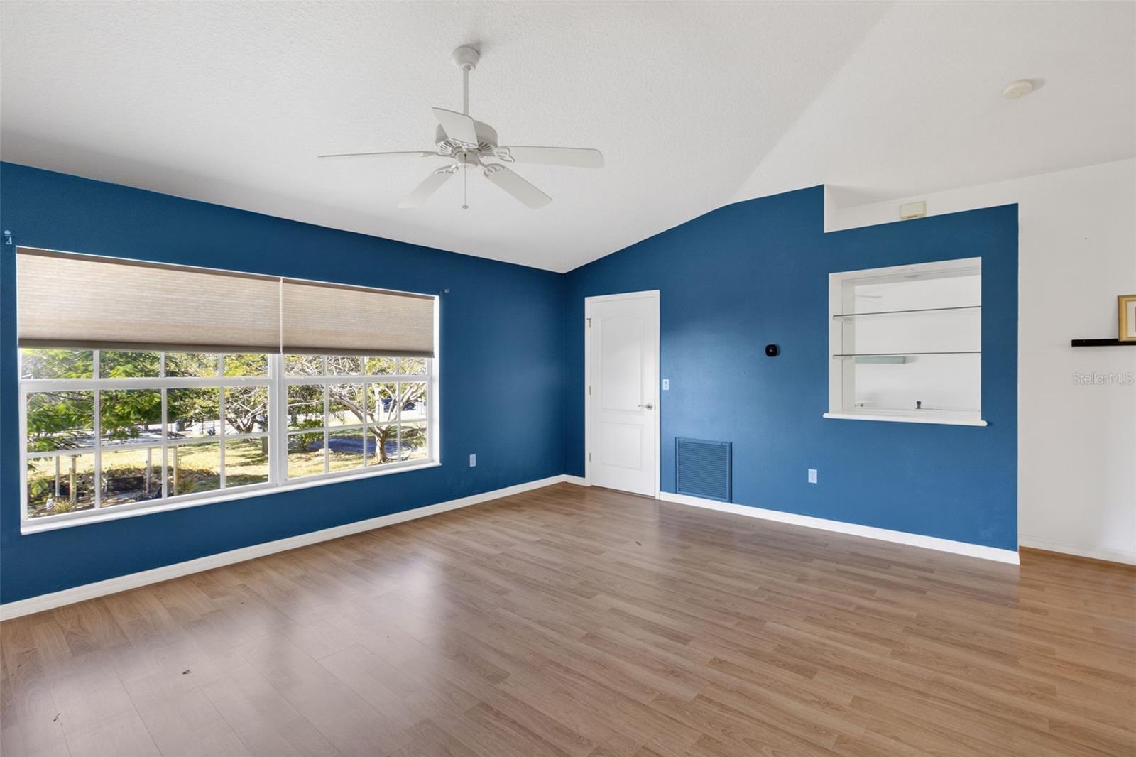 Image 61 of 73 For 2321 Manasota Beach Road