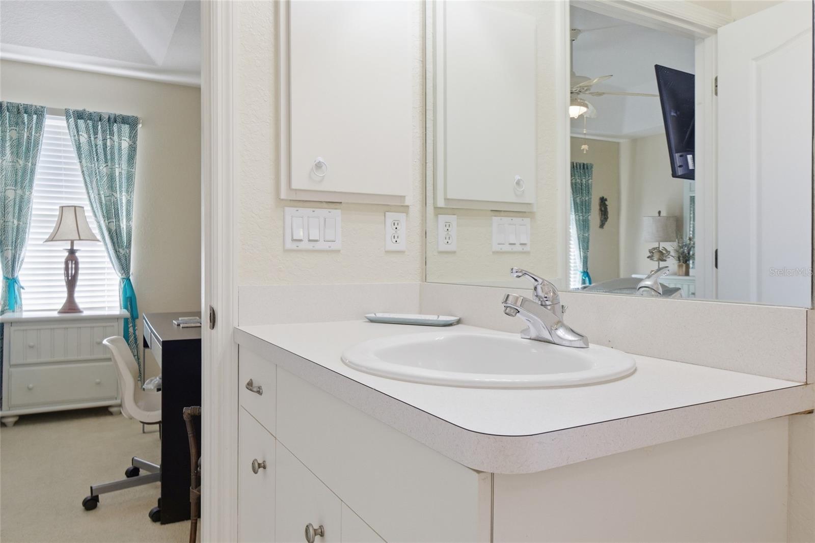 Image 18 of 27 For 7201 L Pavia Boulevard 7201