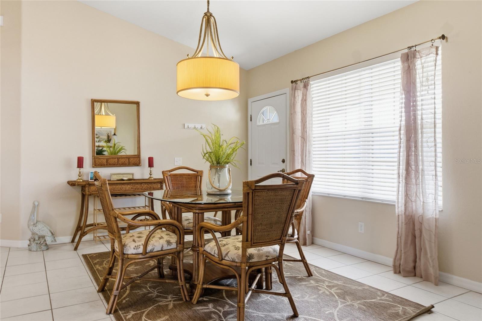 Image 9 of 27 For 7201 L Pavia Boulevard 7201