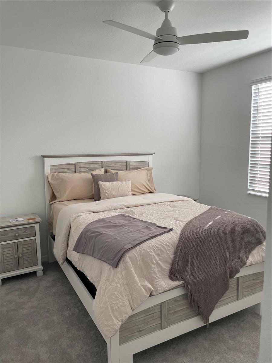 Image 9 of 13 For 17595 Opal Sand Drive 208